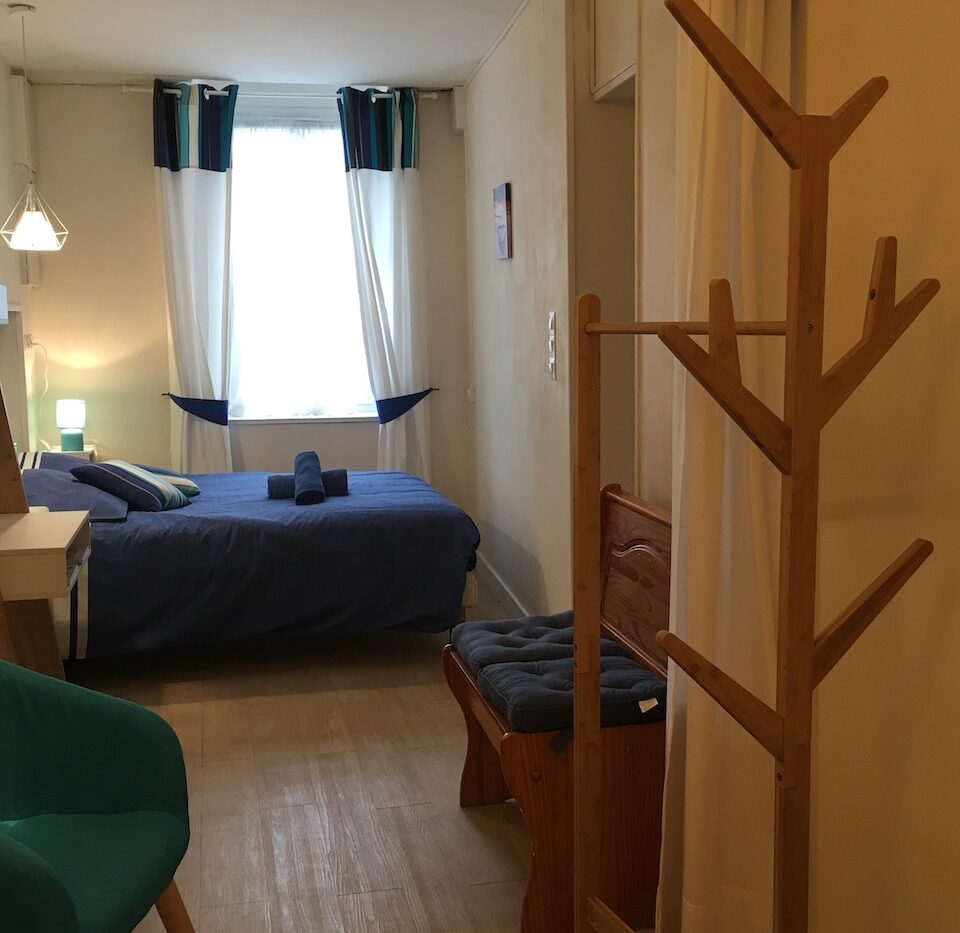 chambre double au rez de chaussée - Bateau aux Lauriers Roses