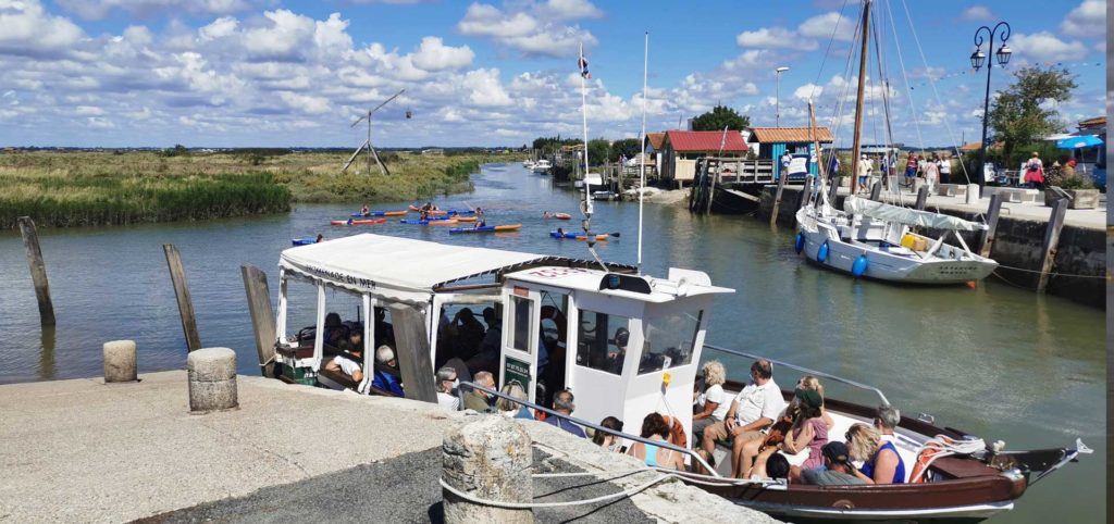 aigrette - bateau Mornac - Lauriers Roses