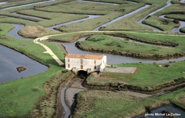 Moulin des Loges cyclotourisme - Marennes Logis